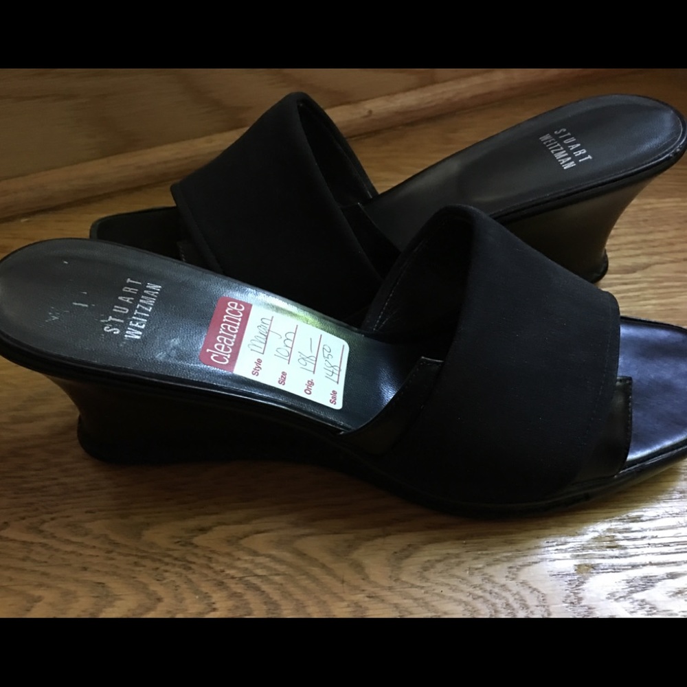 Brand new Stuart weitzman open toe sandals